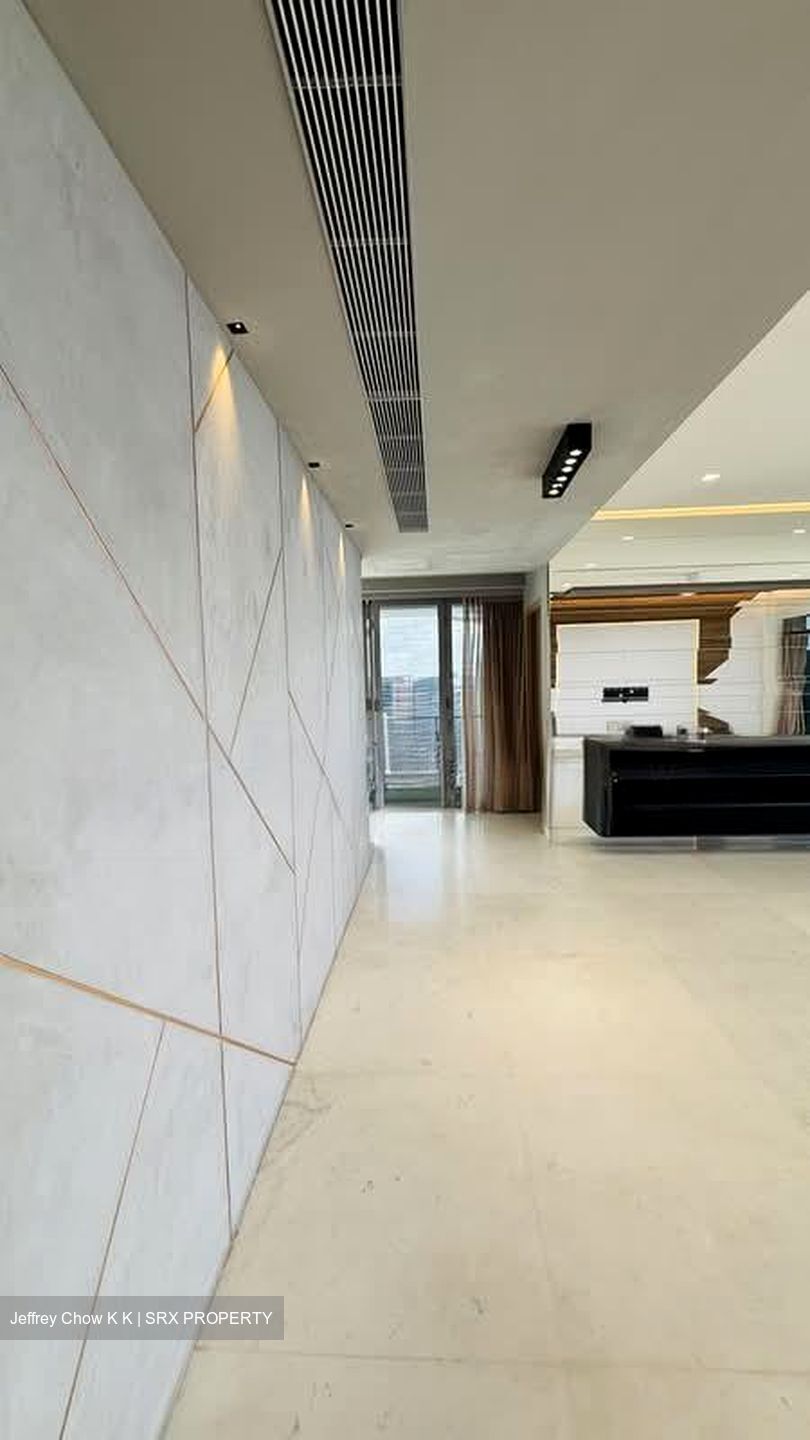 SilverSea (D15), Condominium #582004711